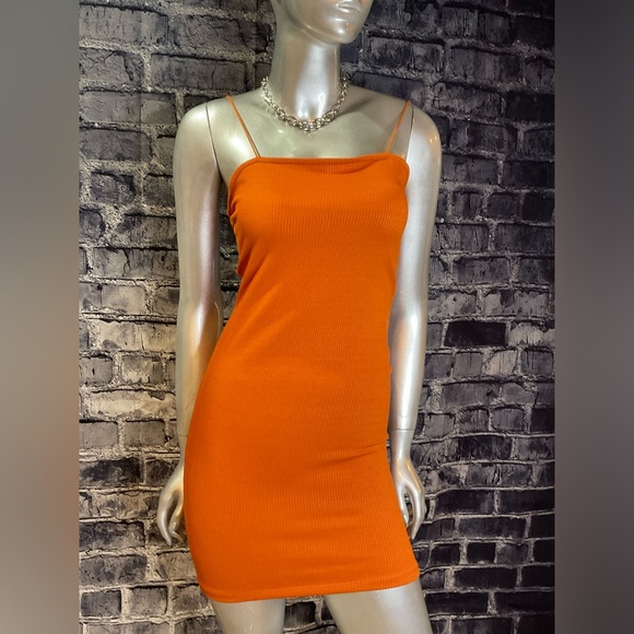 Orange Summer Bodycon Mini Dress - Picture 3 of 13